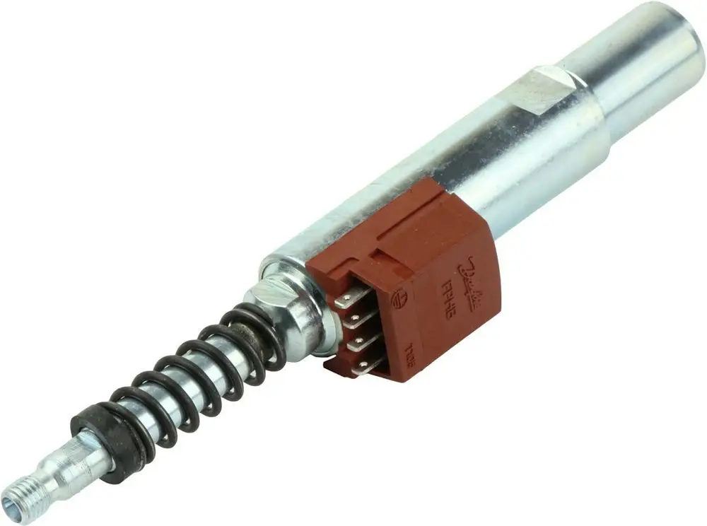 Bosch Ölvorwärmer mit metallischem Gehäuse, Anschlusskasten und federbelastetem Element. Konstruktion zur Wärmevorbereitung von Motoren.